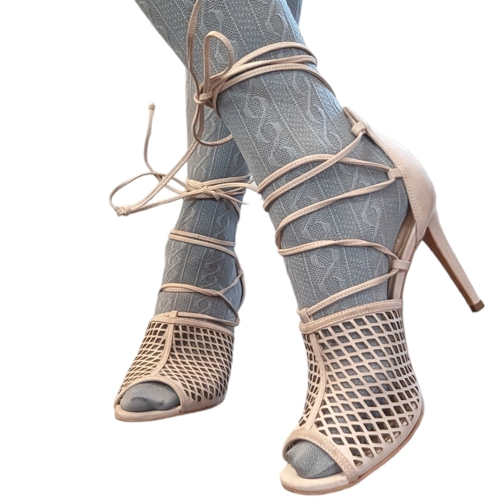 Vince Camuto Vasha Lace Tie Up High Heel Strappy Cutout Nude Beige Sandals 9.5 - Picture 9 of 14